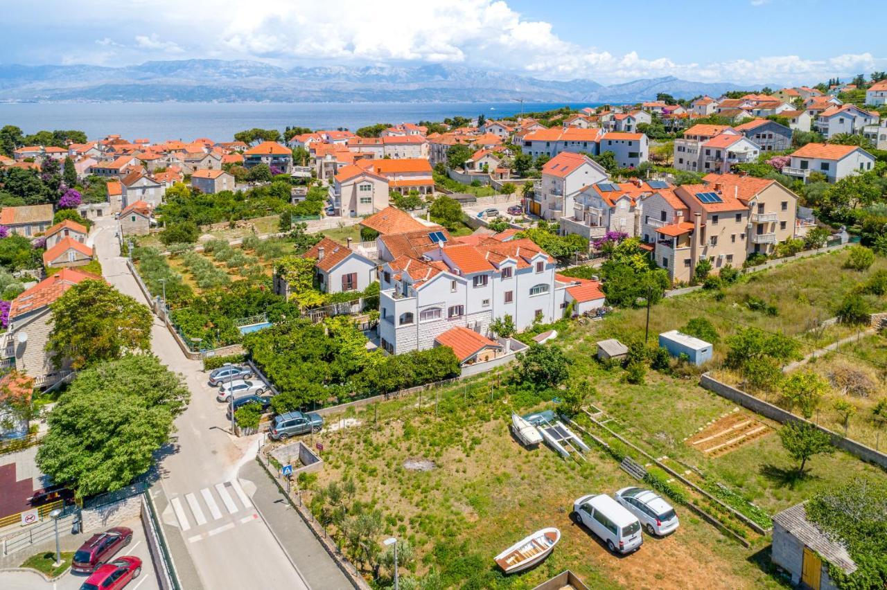 Apartmán Dinka Sutivan